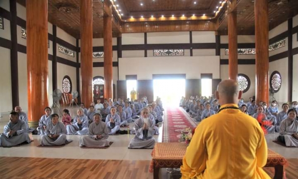 Hà Tĩnh: Tổ chức khóa tu niệm Phật một ngày an lạc tại chùa Giai Lam