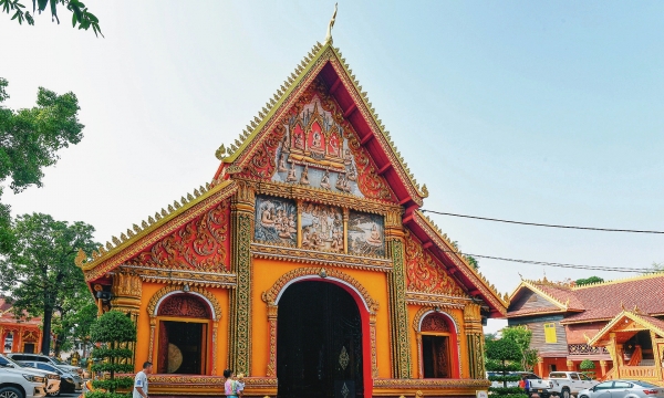 Khám phá sự kỳ bí của chùa Si Muang, ngôi chùa đẹp nhất nước Lào