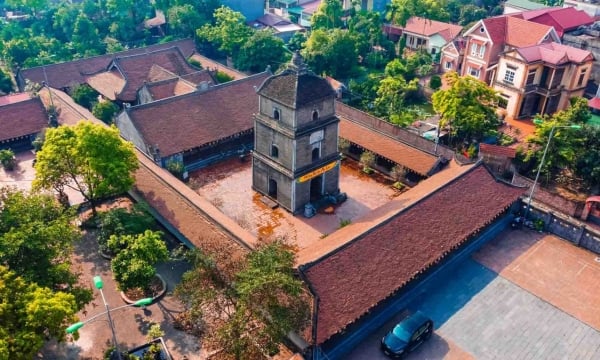 Về thăm chùa Dâu, trung tâm Phật giáo đầu tiên của Việt Nam
