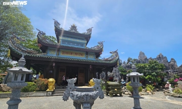 Ngôi chùa san hô với câu chuyện tượng Phật trăm năm trôi trên biển ở Phú Yên