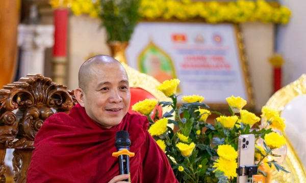 Đà Nẵng: Thượng toạ Thích Chánh Định thăm và thuyết giảng Phật Pháp tại Chùa Tam Bảo