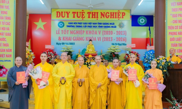 Quảng Ngãi: Trường Trung cấp Phật học tổ chức lễ tốt nghiệp khóa V và khai giảng khóa VI