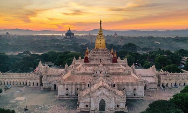 Vẻ đẹp huyền bí của ngôi chùa cổ đẹp nhất Bagan, Myanmar