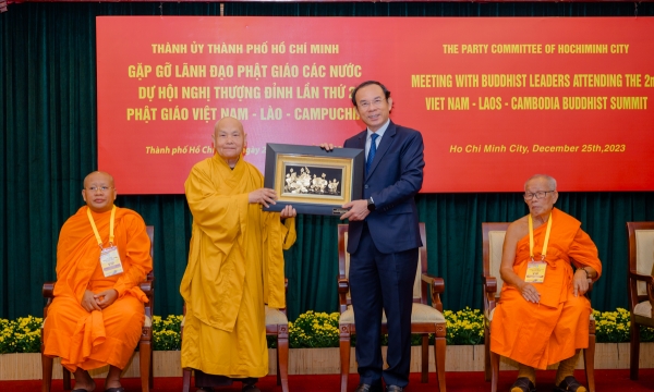 Bí thư Thành ủy TP.HCM tiếp lãnh đạo Phật giáo Việt Nam, Lào, Campuchia