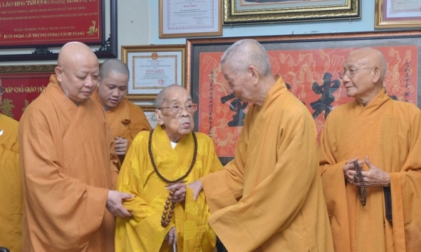 Tổ chức lễ tang cho Trưởng lão Hòa thượng Thích Hiển Tu theo nghi thức cấp cao