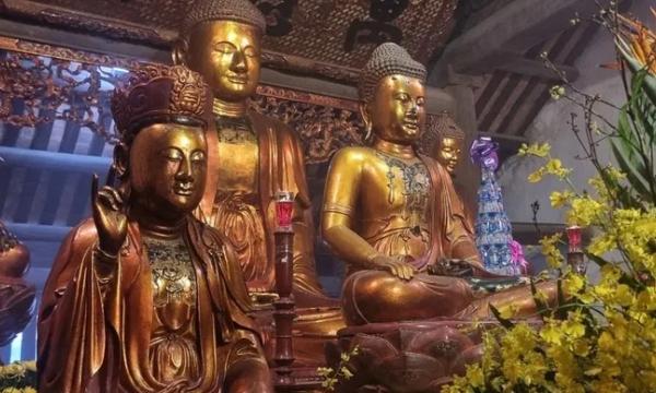 Công bố Bảo vật Quốc gia bộ tượng Tam Thế Phật chùa Côn Sơn