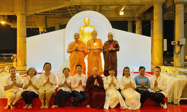 Trao tặng danh hiệu cao quí của Tổ chức World-PEC 'Đạo đức Hòa bình Thế giới' tại chùa Dhammakaya
