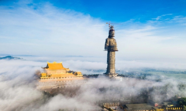 Chiêm ngưỡng tượng Phật Quan Âm cao nhất Đông Nam Á trên núi Thiên Mã