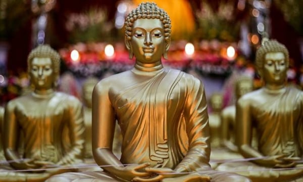 Đối luận về Phật pháp cốt để an lạc
