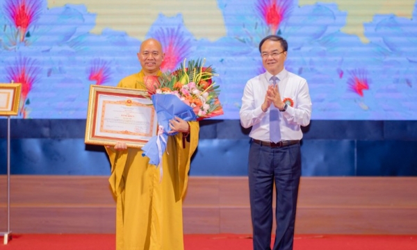 Trọng thể kỷ niệm 10 năm thành lập Giáo hội Phật giáo VN tỉnh Điện Biên