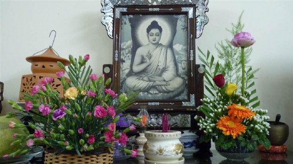 Lập bàn thờ Phật tại gia Cách lập, lý do, bí quyết và thiết kế đẹp