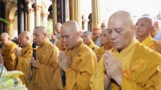 Tiền Giang: Ban Trị sự Phật giáo huyện Cái Bè tổ chức cúng dường chư hành giả An cư mùa hạ PL.2568 