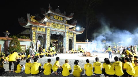 Đồng Tháp: Văn nghệ và Lữa trại kết thúc khóa tu“Phú Khánh - nơi yêu thương trở về” năm 2025
