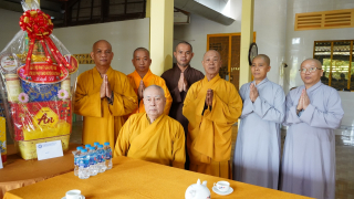 H.Châu Thành: Thường trực Ban Trị sự khánh tuế chư Tôn đức Giáo phẩm và chúc Tết lãnh đạo các ban ngành