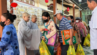 H.Cai Lậy: Chương trình Xuân yêu thương tại chùa Phước Long (Hội Xuân) 