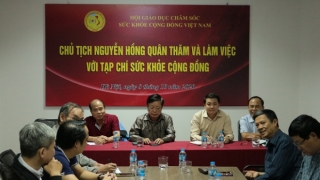 Chủ tịch Nguyễn Hồng Quân thăm và làm việc với Tạp chí Sức Khỏe Cộng Đồng