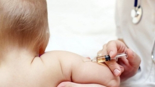 Sau tiêm vaccine Viêm gan B, bé một ngày tuổi tử vong