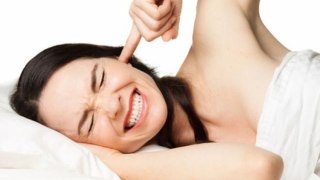 Nguy hại từ việc sử dụng tiếng ồn trắng để đi vào giấc ngủ