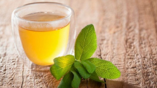 Những công dụng không phải ai cũng biết của trà xô thơm