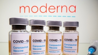 Mỹ chính thức phê duyệt vaccine Covid-19 thứ hai do công ty Mederna sản xuất