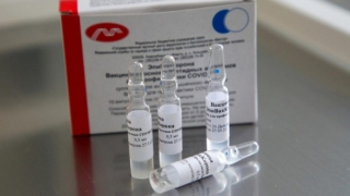 Vaccine ngừa COVID-19 của Nga đạt hiệu quả tuyệt đối