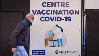 Pháp đặt mục tiêu tiêm vaccine ngừa Covid-19 cho toàn dân đến cuối tháng 8/2020