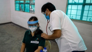 Philippines ghi nhận trường hợp tử vong đầu tiên do biến thể của virus SARS-CoV-2