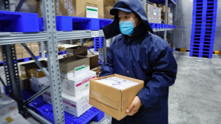 Thêm 12 người mắc Covid-19, trong đó 11 ca là người nhập cảnh