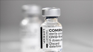 Tại sao người Mỹ lại e dè với vaccine COVID-19 của hãng Jonhson&Johnson?