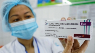 Việt Nam phải tiêm hết vaccine Covid-19 trước ngày 5/5