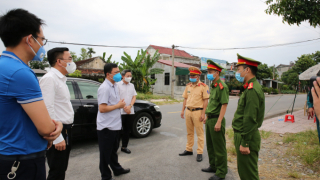 Phong tỏa  thôn có vợ chồng nhiễm COVID-19 ở Thạch Hà