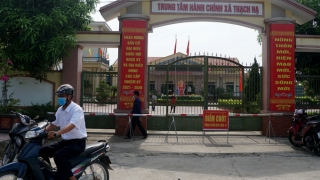 Phong tỏa toàn bộ trung tâm hành chính xã Thạch Hạ (thành phố Hà Tĩnh)