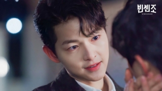 Quá khứ ít biết về Song Joong Ki và doanh số bán sách bí quyết làm đẹp cho nam đến từ nữ giới