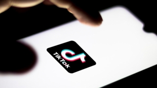 Vì sao giới trẻ “cuồng” TikTok?