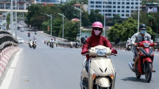 Chuyên gia cảnh báo nắng nóng ở phía Bắc còn kéo dài đến tháng 8