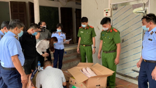 Hà Nội: Thu giữ gần 3.000kg thực phẩm không rõ nguồn gốc bị phát hiện