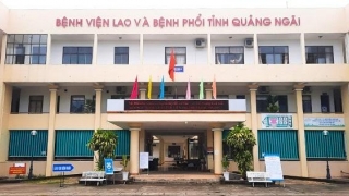 Quảng Ngãi: Khẩn cấp hoàn thành nơi điều trị bệnh nhân COVID-19 nặng đầu tiên của tỉnh