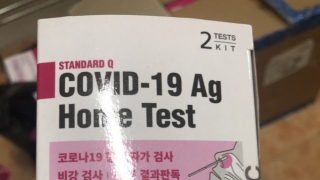 Hà Nội: Xử phạt 60 triệu đồng đối với trường hợp nhập lậu kít test COVID-19