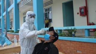Đồng Nai: Chủ tịch UBND tỉnh yêu cầu đẩy nhanh tiến độ tiêm vaccine phòng COVID-19