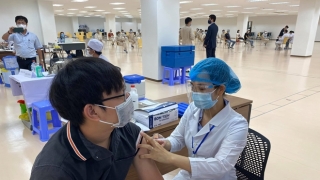 Long An: Gần 42.000 công nhân đã tiêm vaccine COVID-19