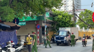 Hà Nội: Phát hiện 2 thanh niên từ Hưng Yên lên thăm bạn gái