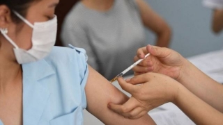 Việt Nam đã tiêm vaccine COVID-19 cho gần 30% người từ 18 tuổi trở lên