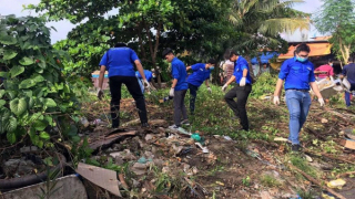 TP.HCM: Đẩy mạnh cuộc vận động người dân không xả rác ra đường và kênh rạch