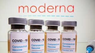 Hãng dược Moderna đặt mục tiêu chuyển thêm một tỷ liều vaccine cho nước thu nhập thấp