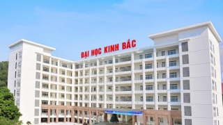 Hà Nội: Trường Đại học Kinh Bắc tổ chức thi cho hàng trăm thí sinh giữa mùa dịch