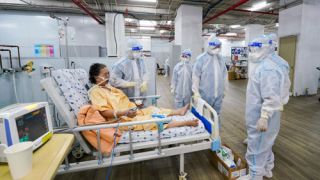 Việt Nam: Thêm 84 ca tử vong do COVID-19.