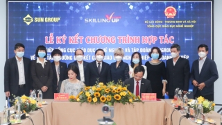 Tập đoàn Sun Group ký hợp tác với Tổng cục Giáo dục nghề nghiệp