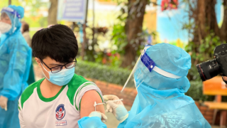 Quảng Nam: Học sinh lớp 11 tử vong sau 3 ngày tiêm vaccine COVID-19