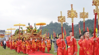 Quảng Ninh tạm dừng tổ chức các loại hình lễ hội và hoạt động bắn pháo hoa nổ trong dịp Tết Nguyên đán Nhâm Dần 2022