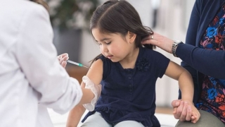 Chính phủ đồng ý mua vaccine phòng COVID-19 cho trẻ em từ 5 đến dưới 12 tuổi